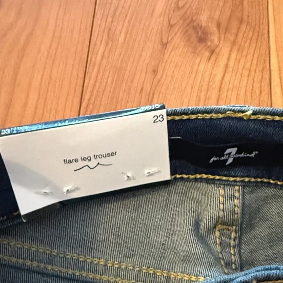 7 For All Mankind dojo Women's Dark Blue High Rise Jeans - Picture 3 of 3